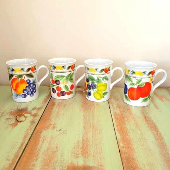 Vintage Roy Kirkham Assorted Fruit Bone China Mugs - Picture 1 of 12